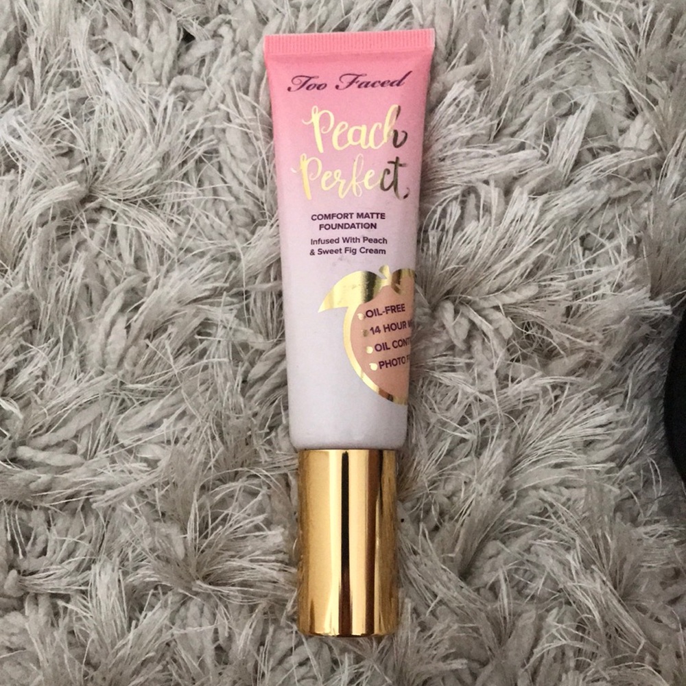 Brand new Too Faced peach perfect foundation